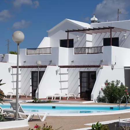 Lejlighedshotel La Laguneta 2*