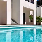 La Laguneta Aparthotel 2*