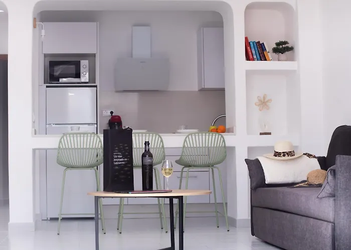 La Laguneta 2* Puerto del Carmen (Lanzarote)